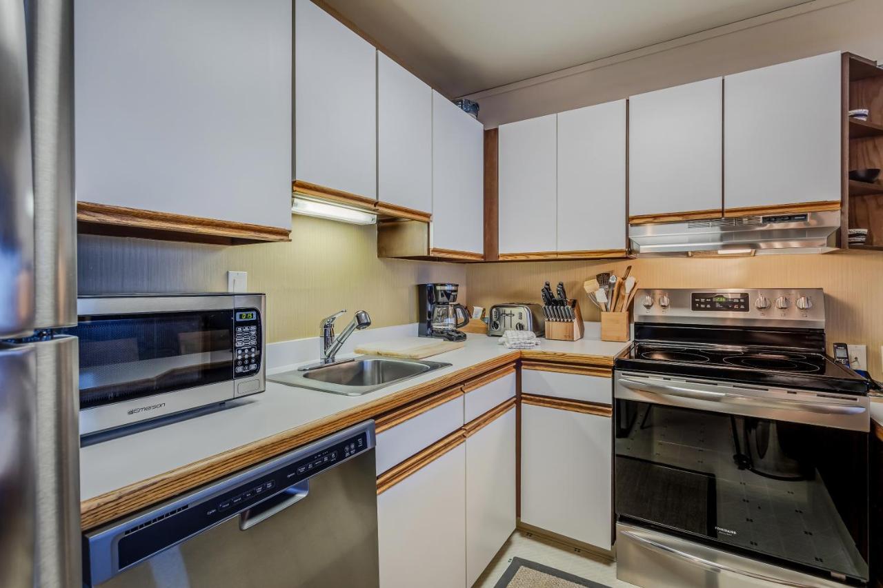 Laurelwood Condominiums 402 Сноумас Вилидж Екстериор снимка